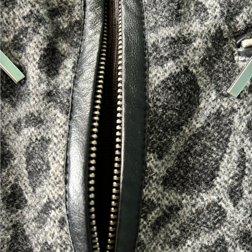Grey jacket - Picture 11 of 11